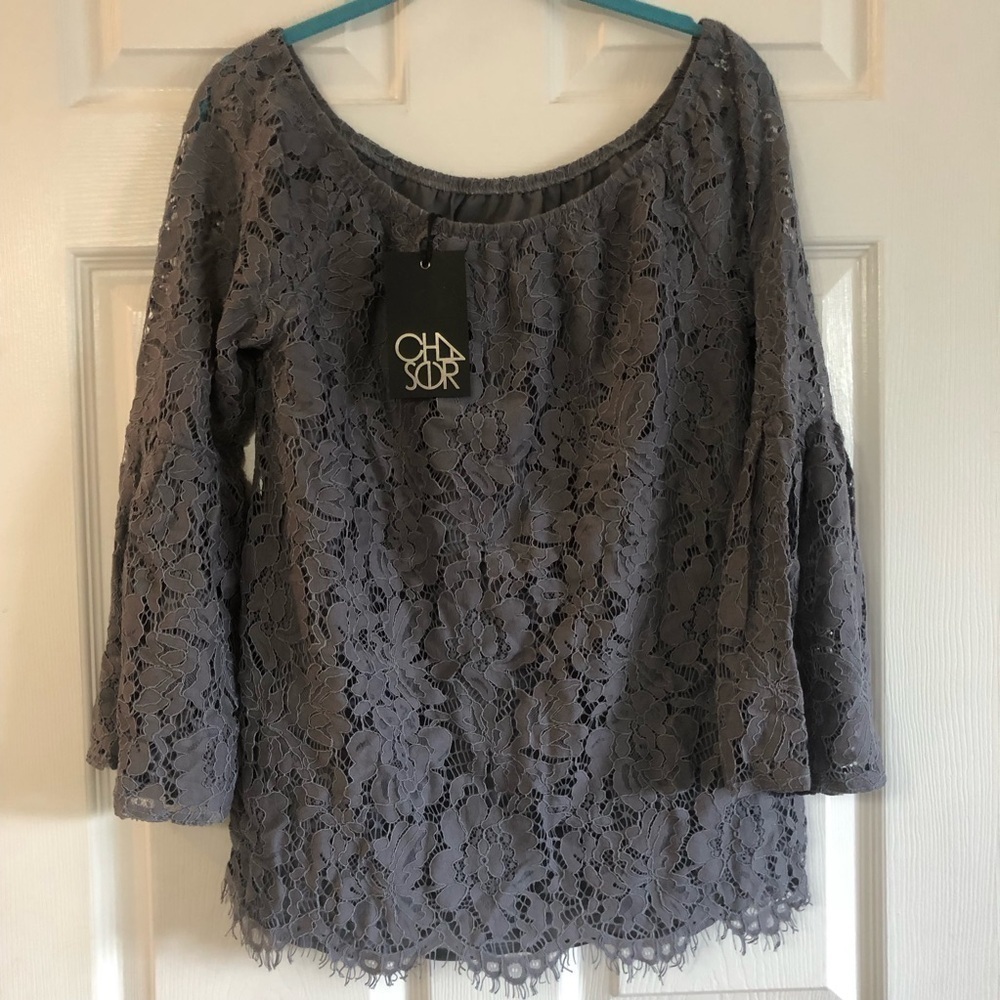 NWt Chaser size medium top